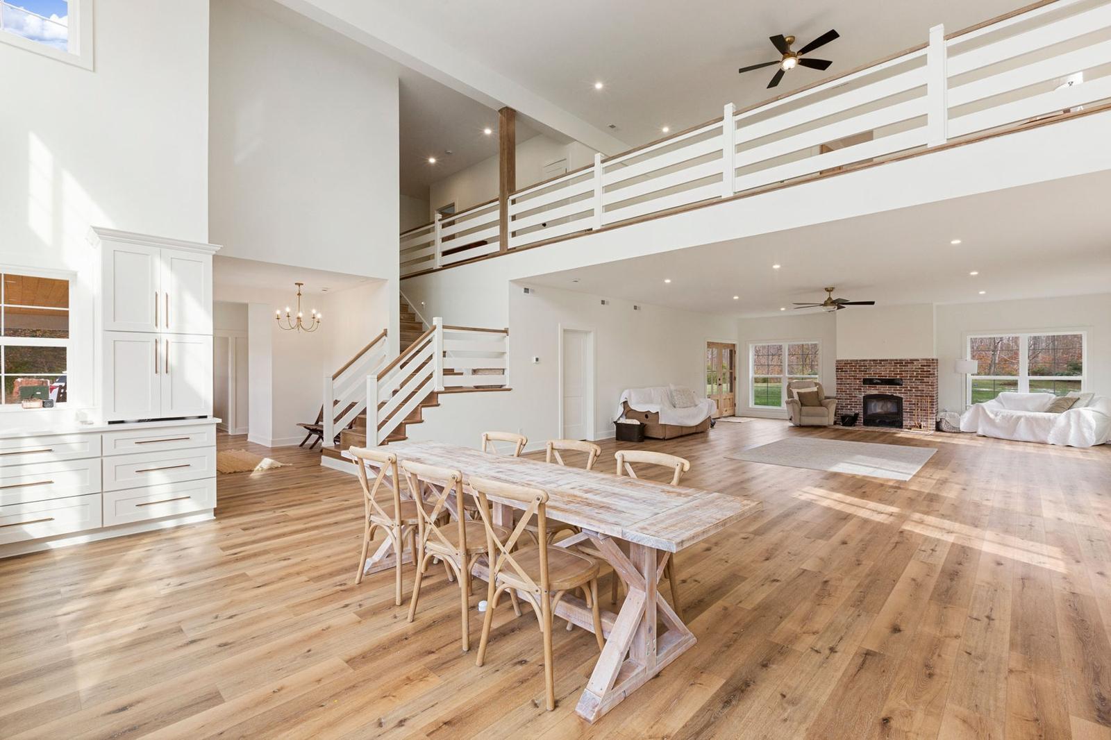 Donohue Barndominium great room and loft